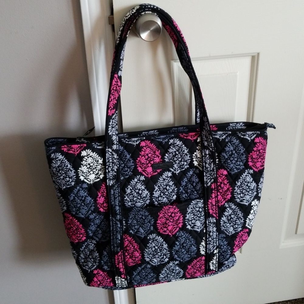 New unused Vera Bradley tote